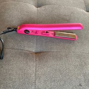 CHI Smart Titanium Ceramic Travel Iron - 3/4" - High Gloss Pink